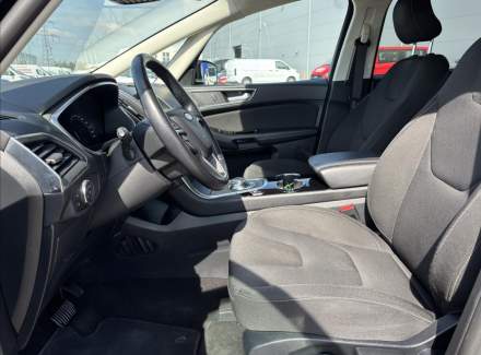 Ford - S-MAX