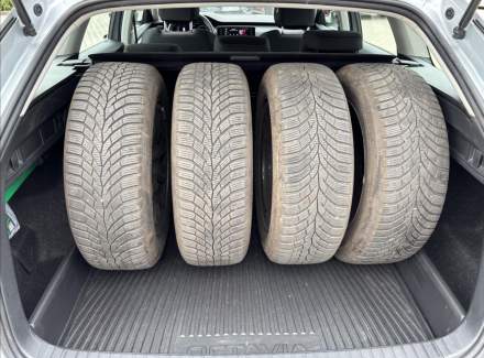 Škoda - Octavia
