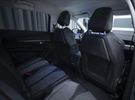 Peugeot - 5008