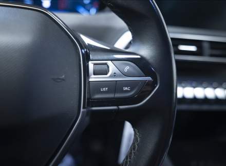 Peugeot - 5008
