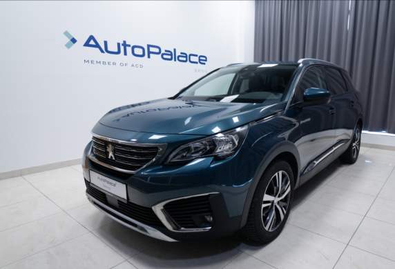 Peugeot - 5008