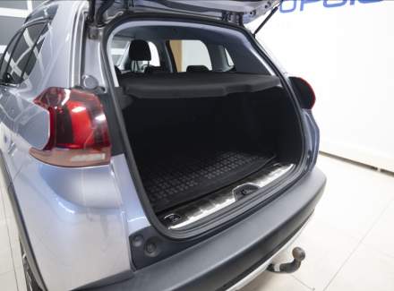 Peugeot - 2008