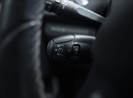 Peugeot - 2008