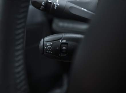 Peugeot - 2008
