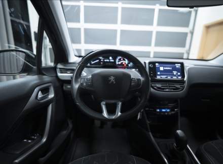 Peugeot - 2008