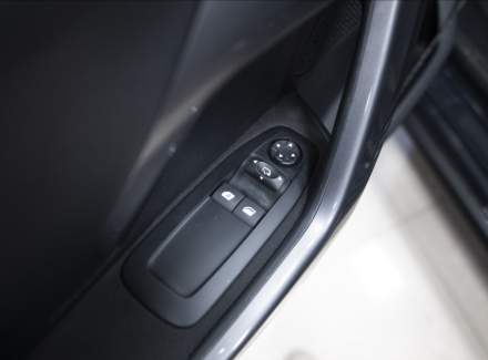 Peugeot - 2008