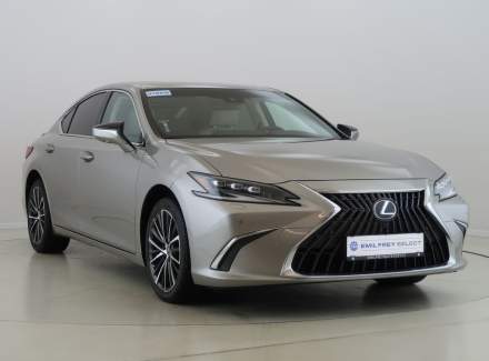 Lexus - ES