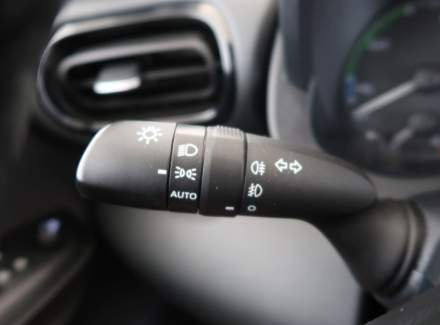 Toyota - Yaris