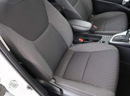 Toyota - Yaris