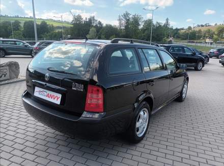 Škoda - Octavia
