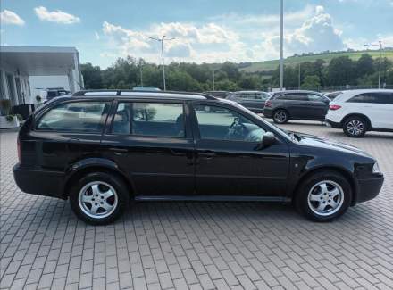 Škoda - Octavia
