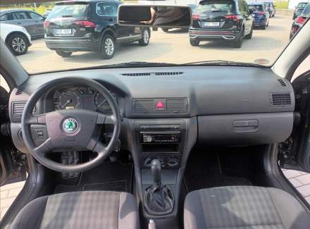 Škoda - Octavia