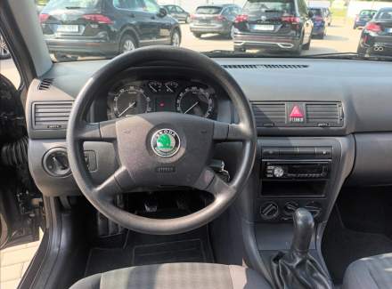Škoda - Octavia