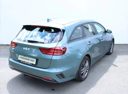 Kia - Cee'd