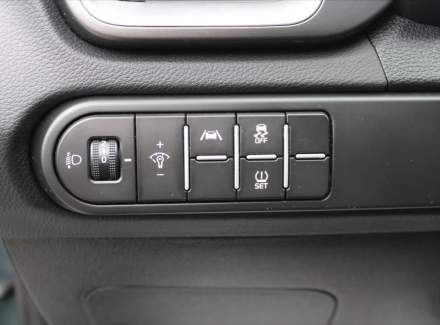 Kia - Cee'd