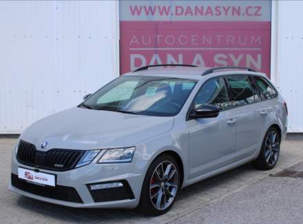 Škoda - Octavia