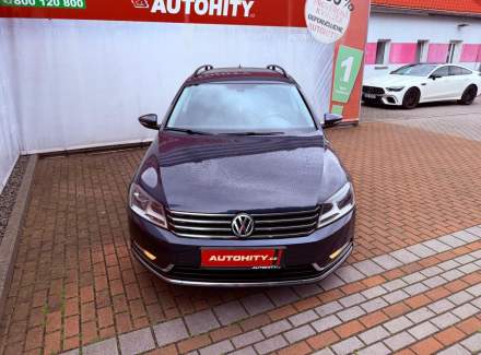 Volkswagen - Passat