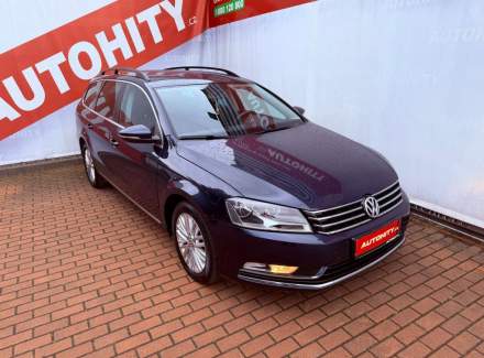 Volkswagen - Passat