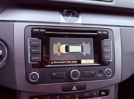 Volkswagen - Passat
