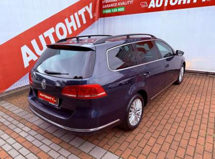 Volkswagen - Passat