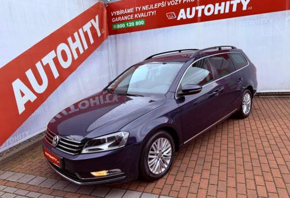 Volkswagen - Passat