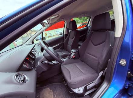 Peugeot - 308