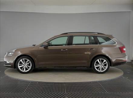 Škoda - Octavia