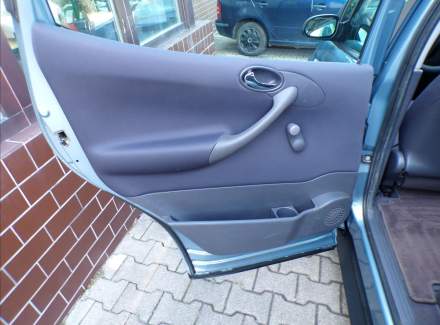 Mercedes-Benz - A-class