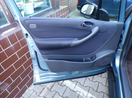 Mercedes-Benz - A-class