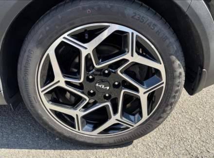 Kia - XCeed