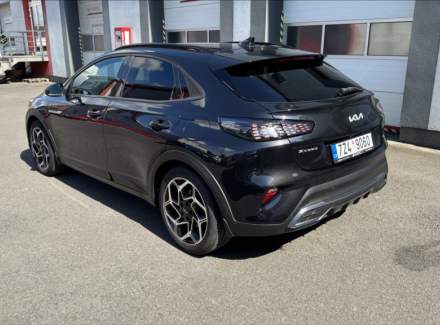 Kia - XCeed