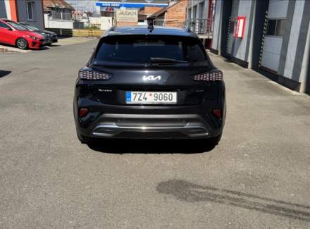 Kia - XCeed