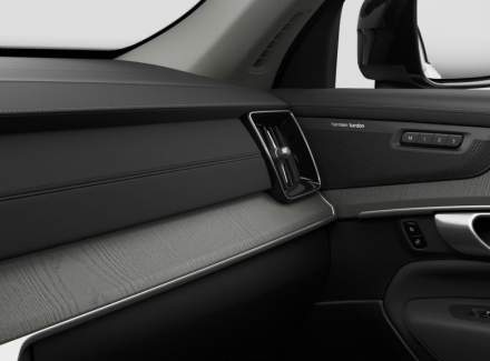 Volvo - XC90