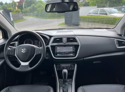 Suzuki - SX4