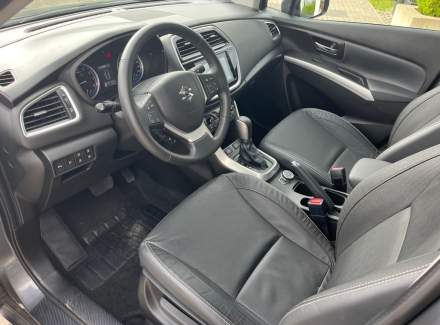 Suzuki - SX4
