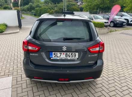 Suzuki - SX4