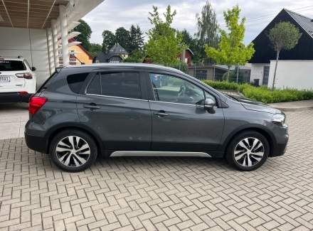 Suzuki - SX4