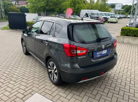 Suzuki - SX4