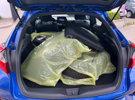 Toyota - C-HR