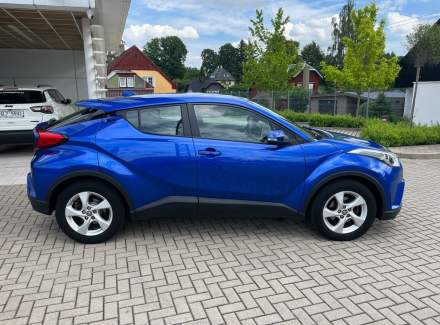 Toyota - C-HR