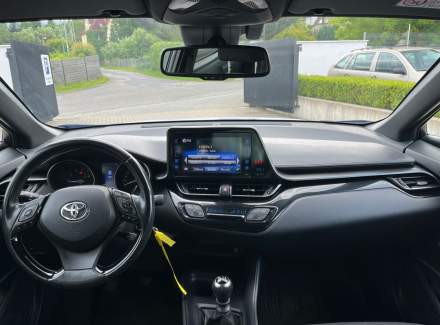 Toyota - C-HR