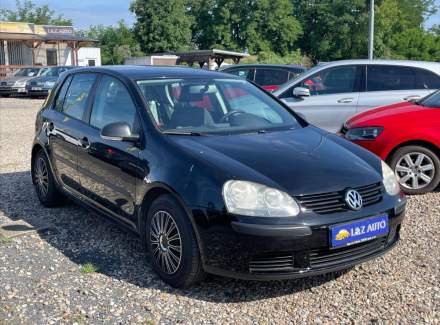 Volkswagen - Golf