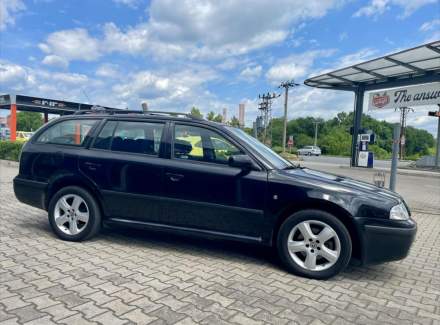 Škoda - Octavia