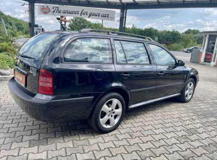 Škoda - Octavia