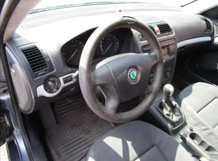 Škoda - Octavia