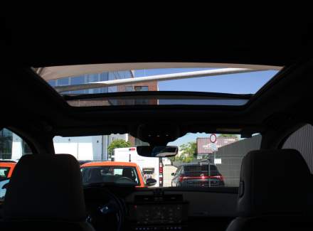 DS Automobiles - DS7 Crossback