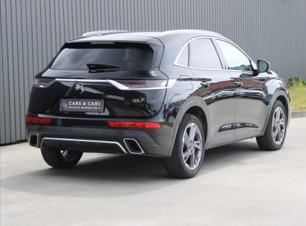 DS Automobiles - DS7 Crossback