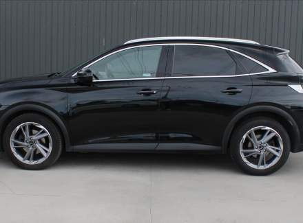 DS Automobiles - DS7 Crossback