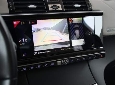 DS Automobiles - DS7 Crossback
