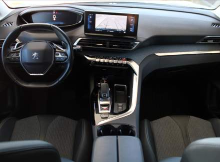 Peugeot - 3008